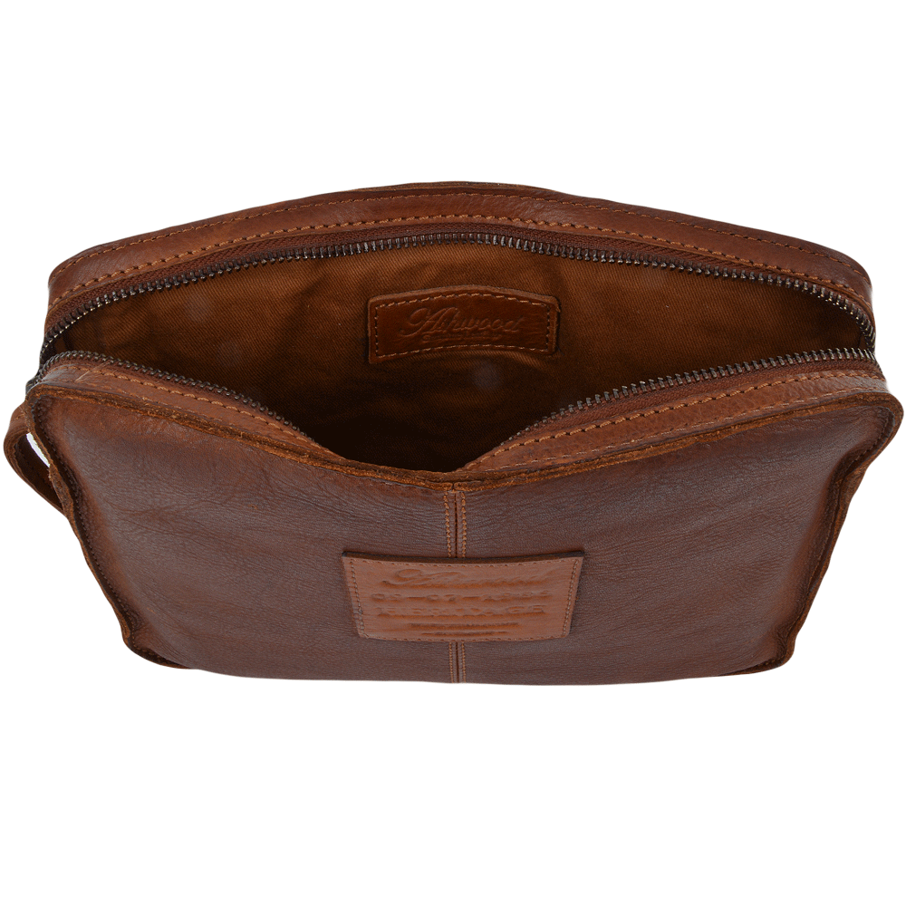 Mens vintage new arrivals leather bag